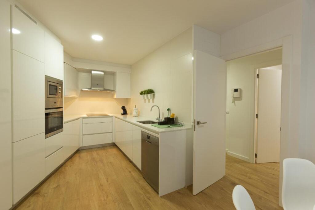 Apartamento Confot / Sbhome Нойя Экстерьер фото
